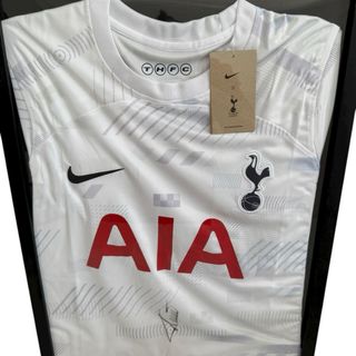 Camiseta con autógrafo de Simon Davies original