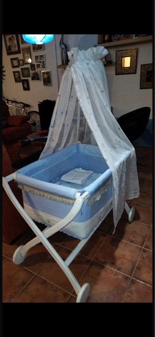 Moisés para bebé con dosel