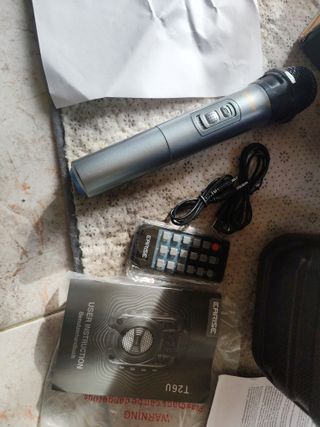 EARISE T26U Pro Karaoke con Micrófono
