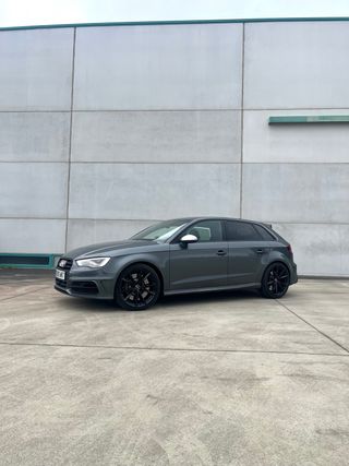 Audi S3 (frenada y escape RS3)