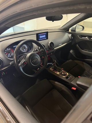 Audi S3 (frenada y escape RS3)