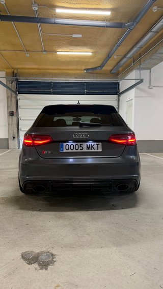 Audi S3 (frenada y escape RS3)