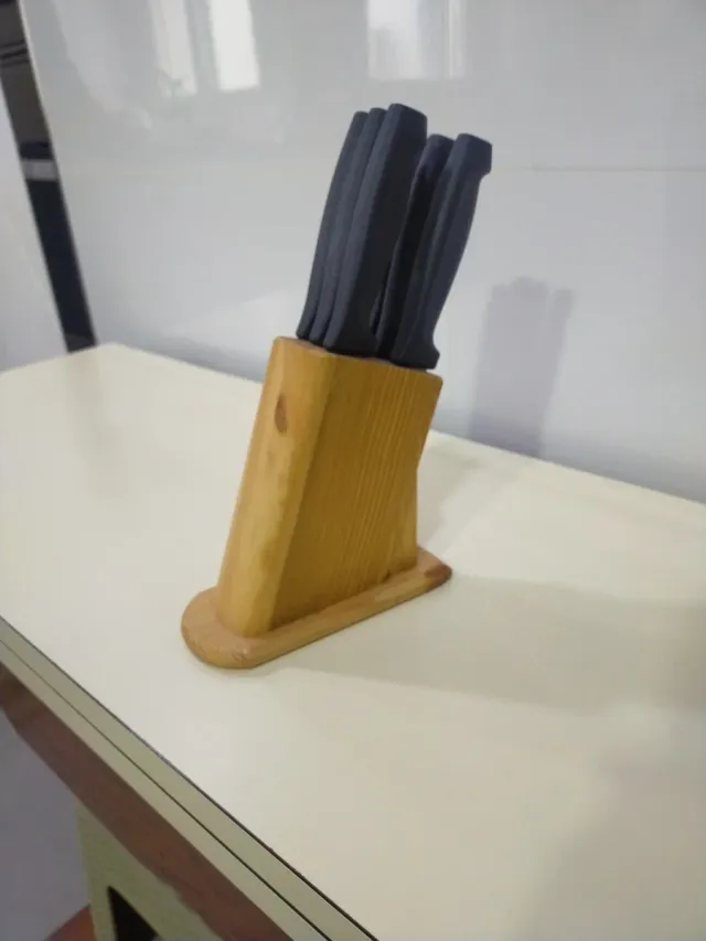 Set di sei coltelli da carne