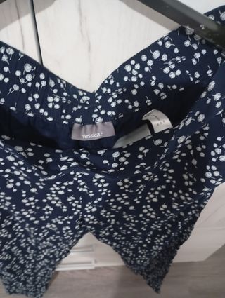 Pantalón estampado floral talla 40