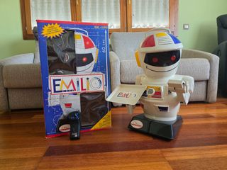 Robot Emilio de Bizak en caja original