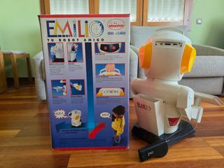 Robot Emilio de Bizak en caja original