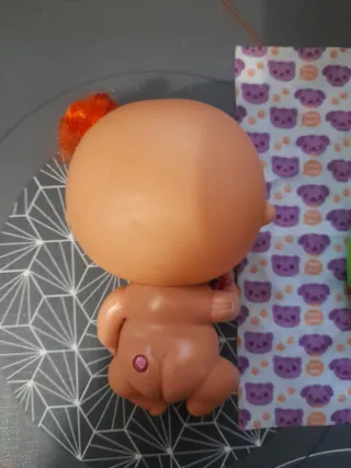 Muñeca Bellie interactiva con biberón