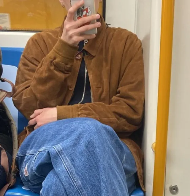 Chaqueta de cuero marrón