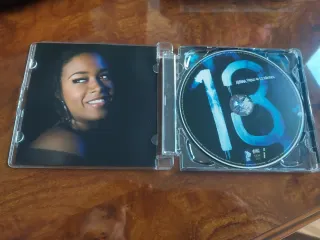 CD Arianna Puello - 13 Razones