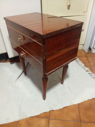 Mesita vintage madera para restaurar