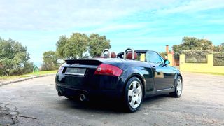 AUDI - TT ROADSTER 1.8T 180 CV QUATTRO 6 VEL