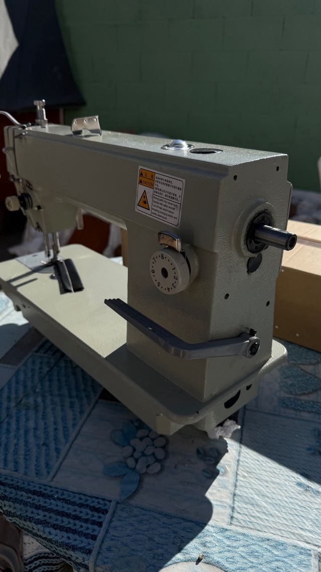 Máquina de coser industrial SM 6-9