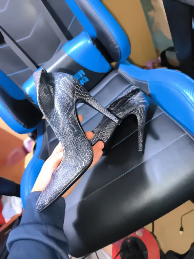 Zapatos de tacón piel serpiente