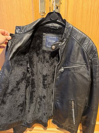 Cazadora Chaqueta moto tipo cuero polipiel negra