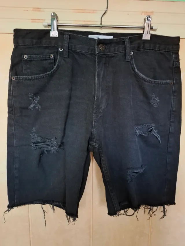 Pantalones cortos vaqueros Bershka hombre Talla L