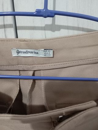 Pantalón Stradivarius Talla 38 Beige