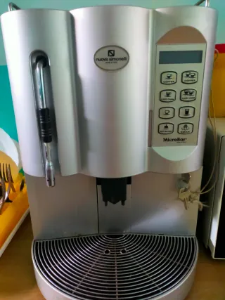 Nuova Simonelli Microbar Cafetera