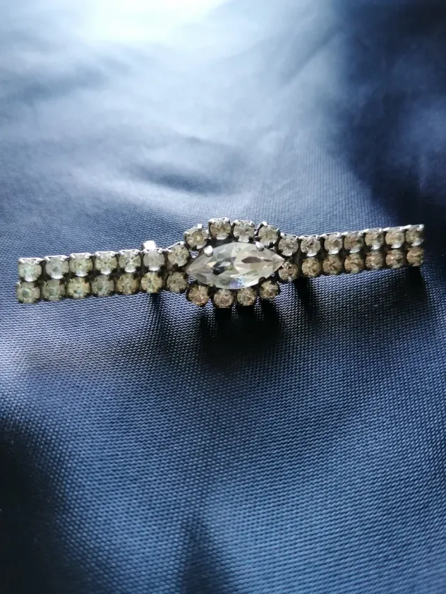 Spilla strass barretta