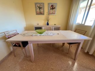 Conjunto mesa extensible, 6 sillas y aparador