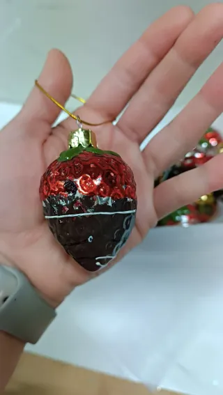 Pallina albero fragola cioccolato