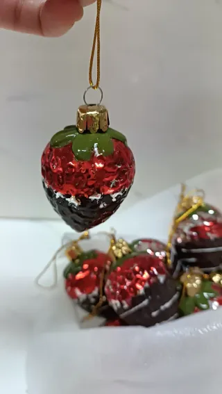 Pallina albero fragola cioccolato