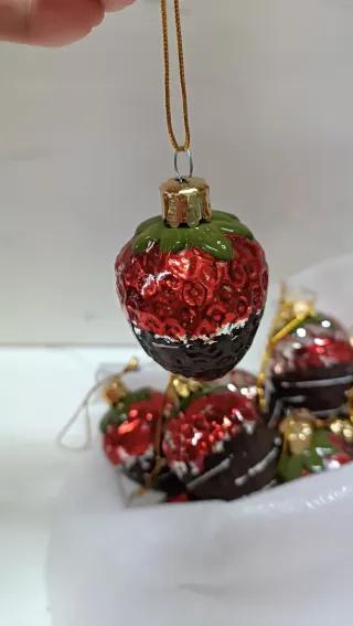 Pallina albero fragola cioccolato