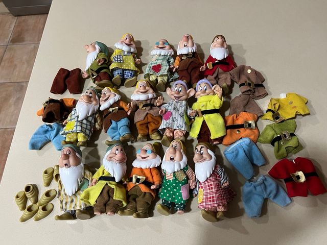 Lote 15 enanitos Simba