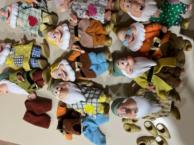 Lote 15 enanitos Simba