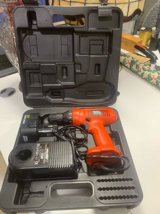 Taladro Inalámbrico Black & Decker 12V