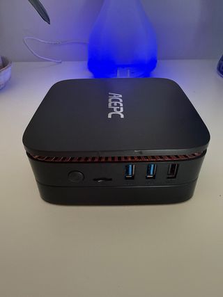 Mini PC ACEPC AK1 Negro con accesorios