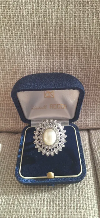 Anello con perla