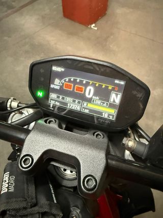 Ducati Monster 821 2020 Roja