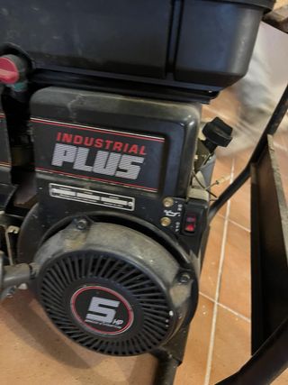 Generador Briggs & Stratton Industrial Plus
