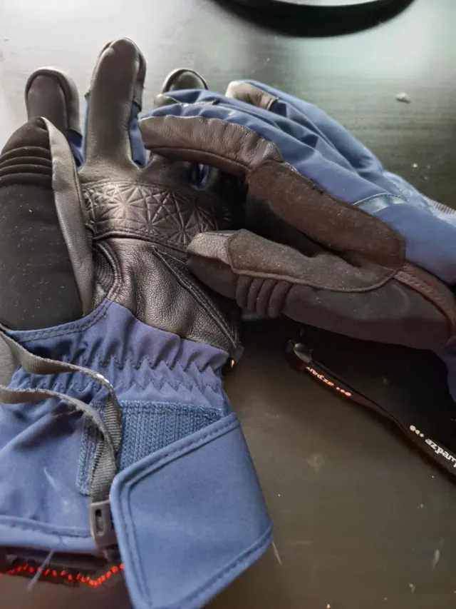 Guantes Moto Frío y Protección