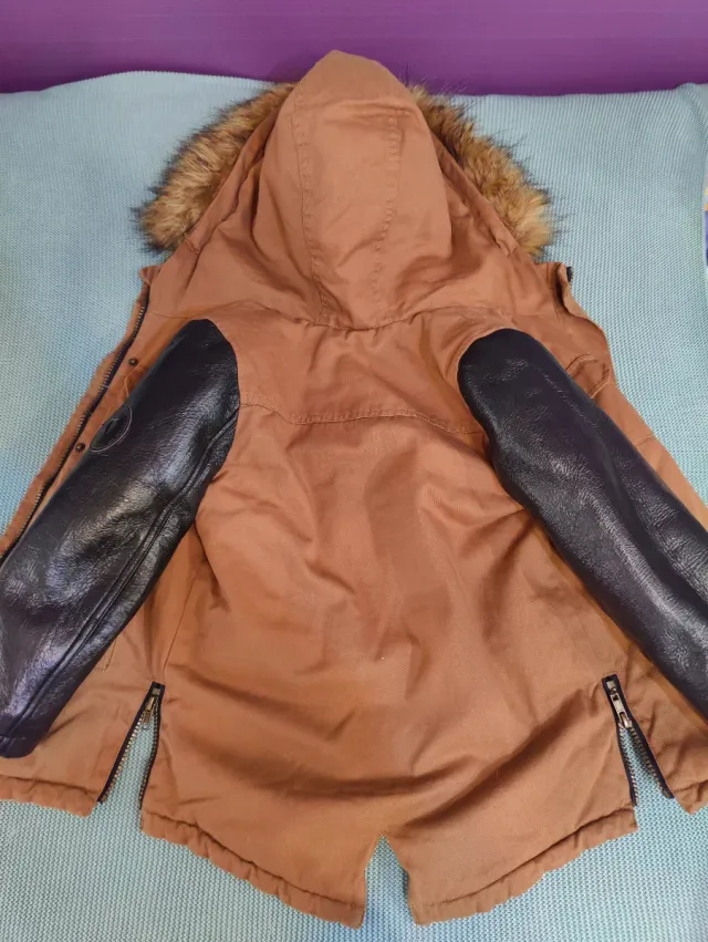 Abrigo invierno niño con capucha Ikks