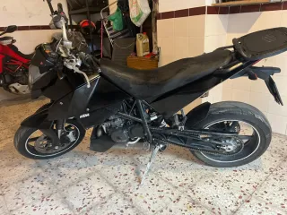 KTM Duke 690 Muy Buen Estado