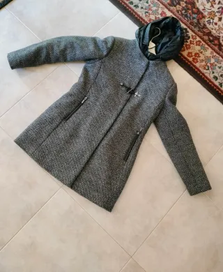 Cappotto con giubbino antivento integrato