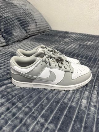 Nike Dunk Low Retro Gris Blanco