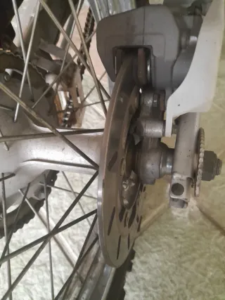 Yamaha DT 125 RE Azul