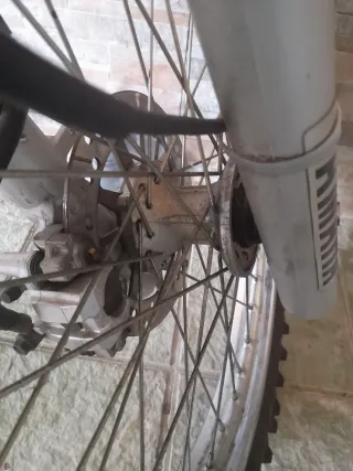 Yamaha DT 125 RE Azul