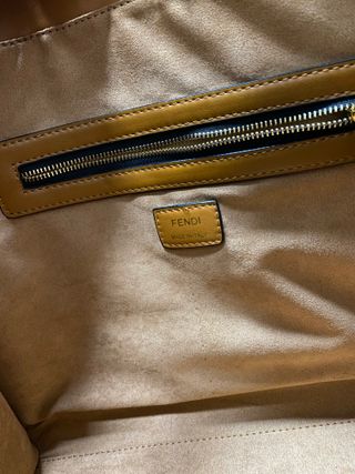 Borsa Fendi Sunshine Tote in pelle marrone con manici in resina tartarugata e dettagli dorati