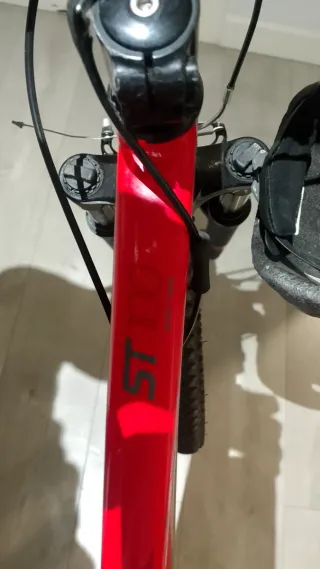 Bicicleta rockrider 100 roja Decathlon talla S