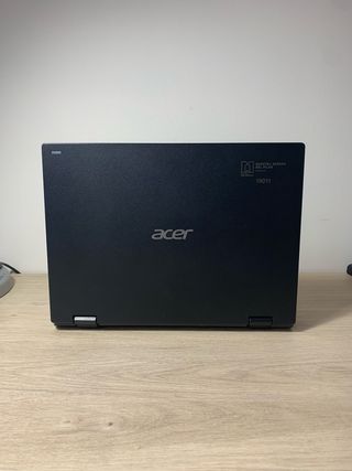 Acer 2019 con Cargador - PARA PIEZAS.