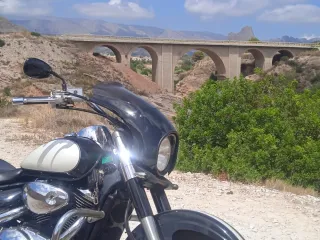 Suzuki Intruder Volusia 800 (2001)