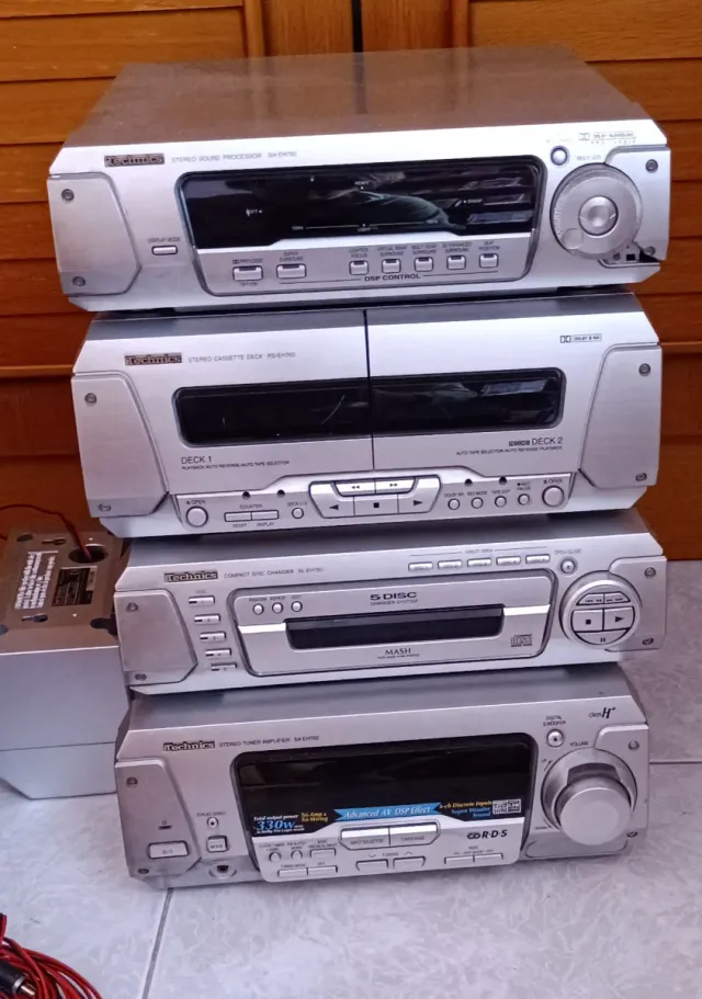 Cadena musical Technics