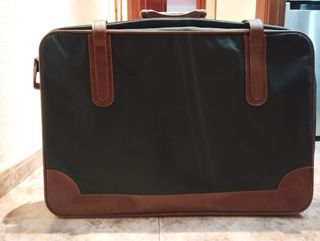 Maleta Vanguard verde y marrón