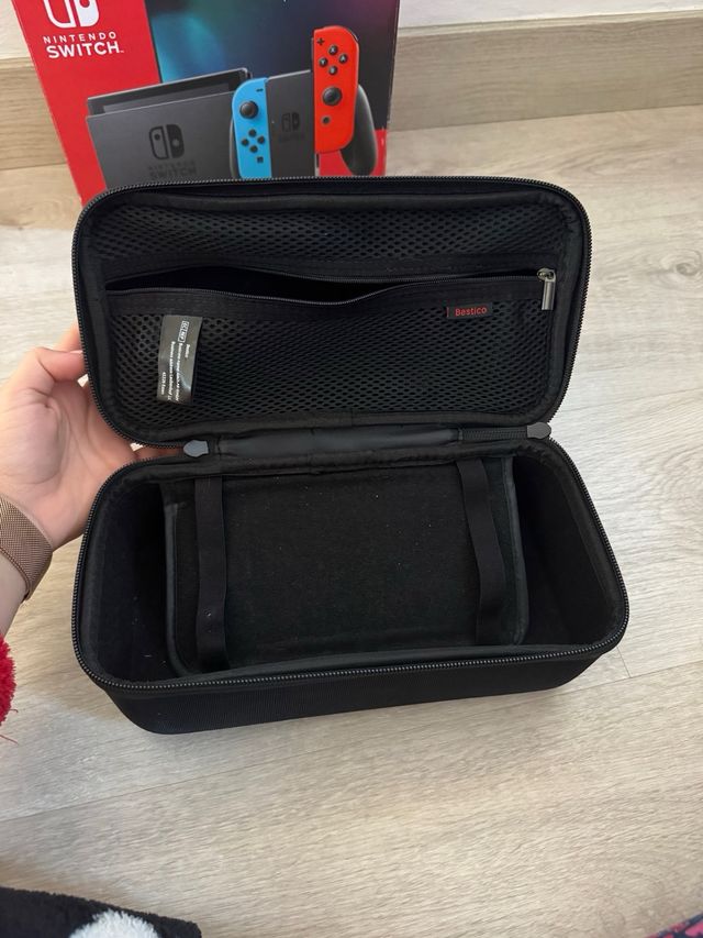 Nintendo Switch Nueva - Accesorios y juegos