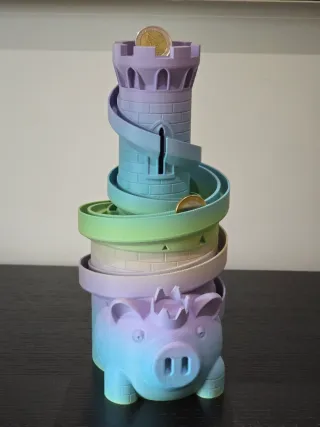 Porco Mealheiro com Pistas para Moedas