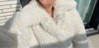 Abrigo pelo blanco talla S