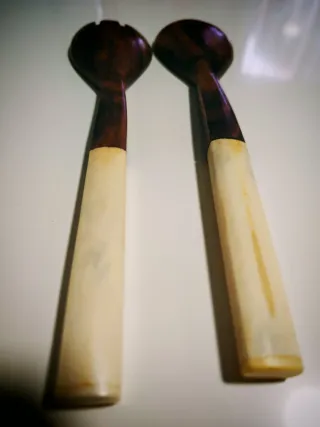 Set Cuchara y Tenedor Madera Tallada